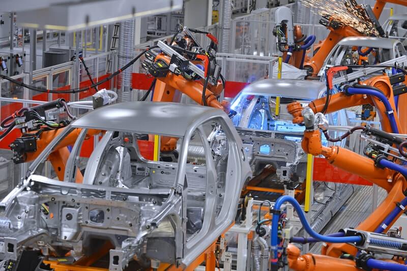 Warranty as a Competitive Differentiator in Manufacturing